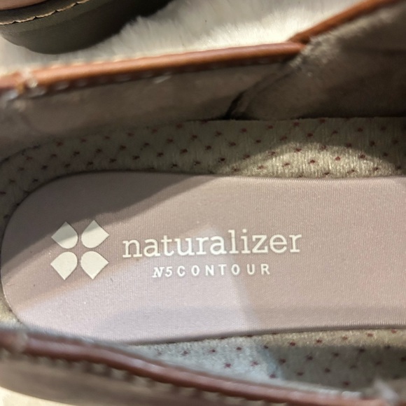 Brand NEW Naturalizer N5 Contour Tan leather slip on Loafers women’s size 9M - Picture 3 of 11